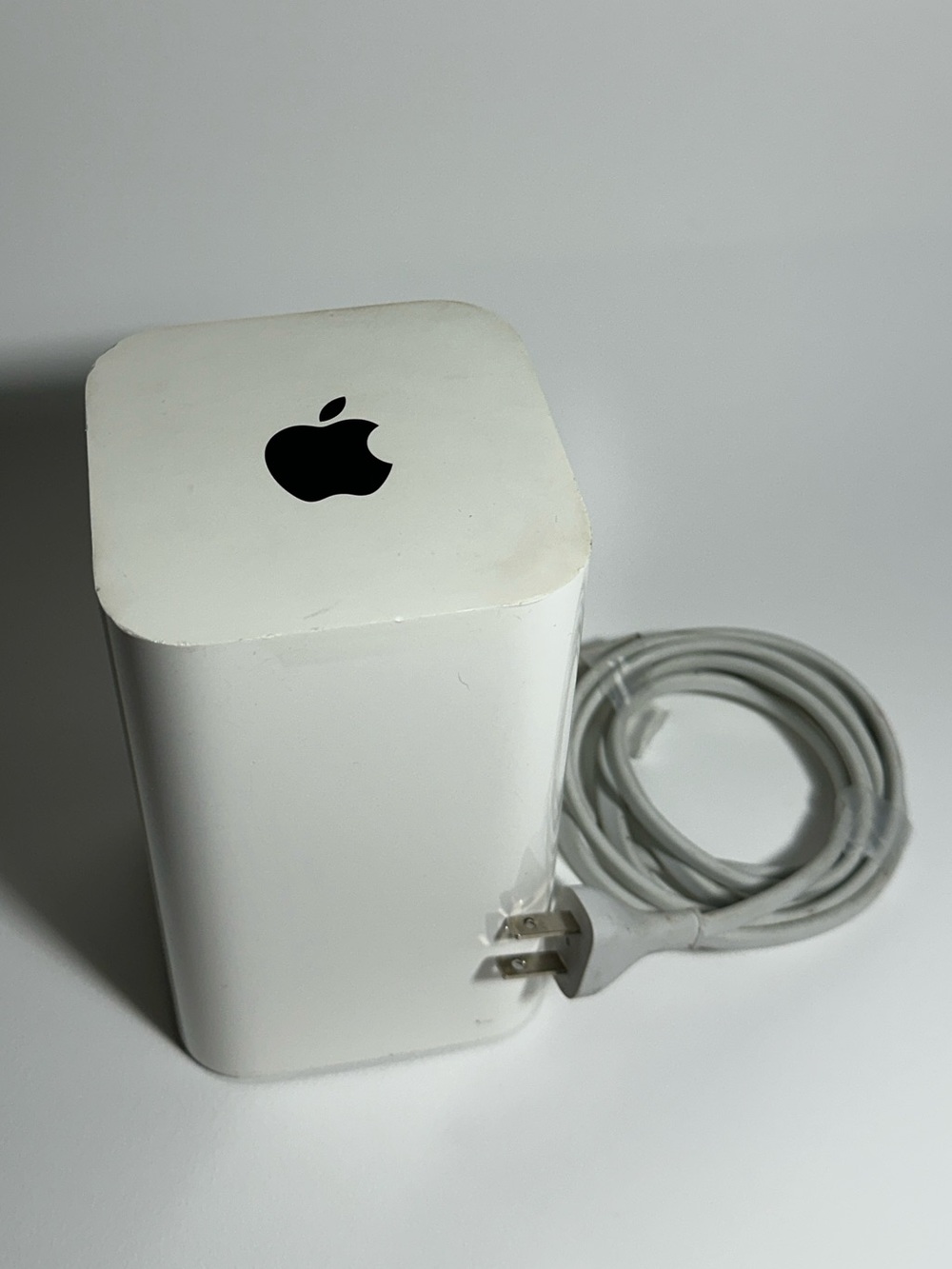 Apple AirPort Extreme Wireless Router White 3 LAN Ethernet USB Ports
